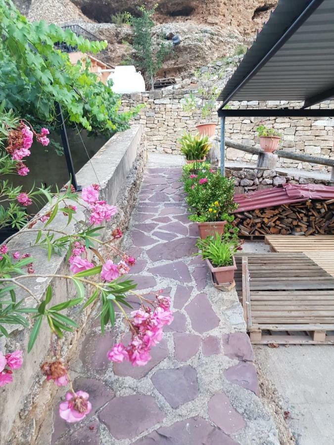Alojamiento La Presa Del Colindon Guest House Chulilla Exterior foto